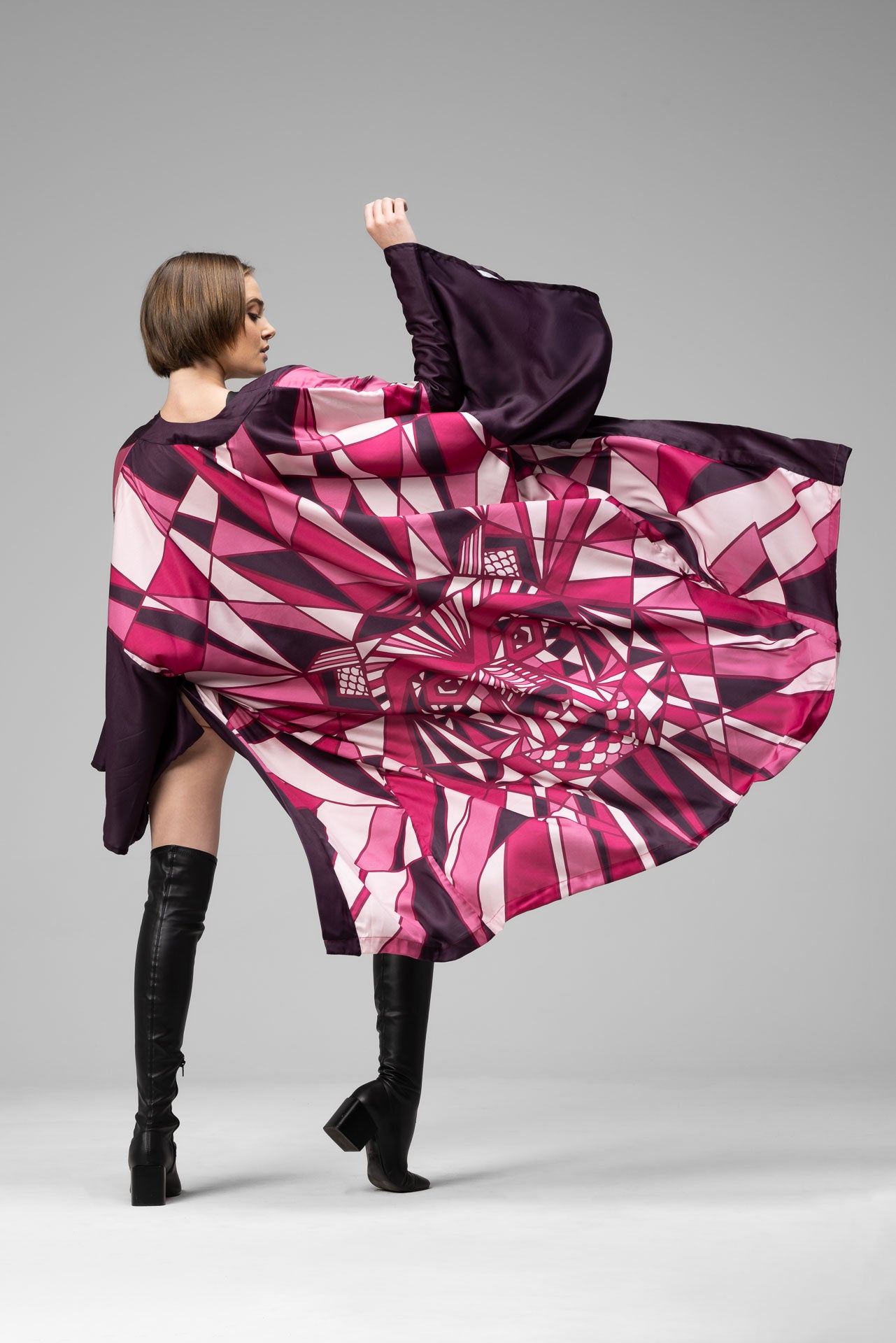 Flow Kimono: Magenta